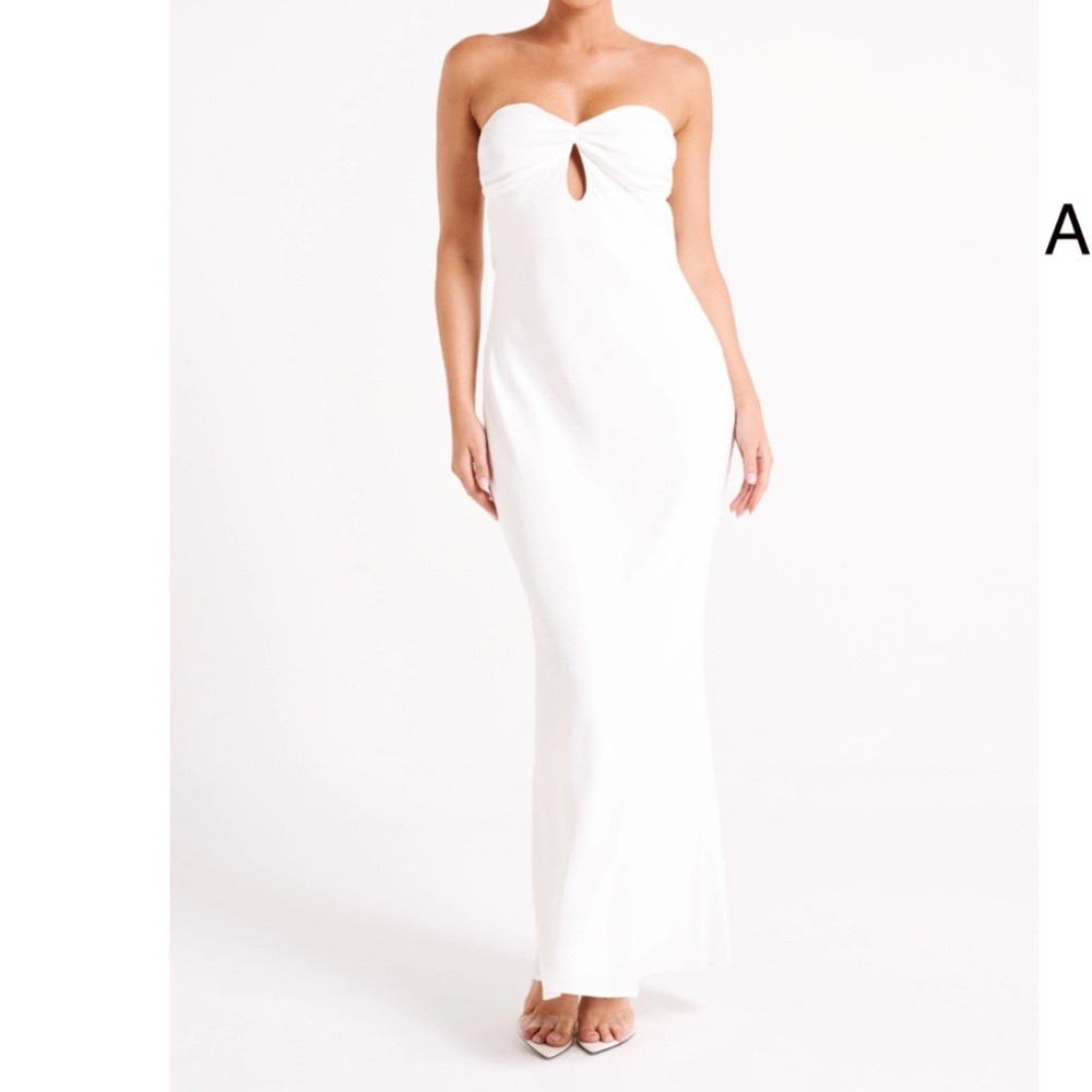 Meshki Elegant White Strapless Gown